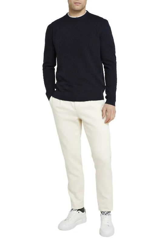 Lentic Raglan Sleeve Pullover Sweater In Navy