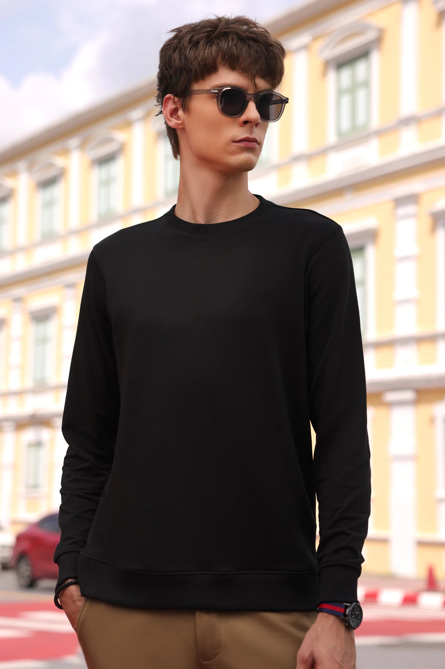 Super Savings Black Sweatshirt