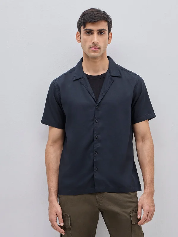 WES Casuals Black Solid Relaxed-Fit Shirt