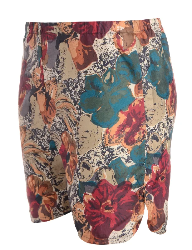 Reworked Curved Hem Floral Pattern Summer Shorts - W30