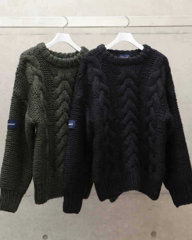 MAIN NOT CABLE KNIT