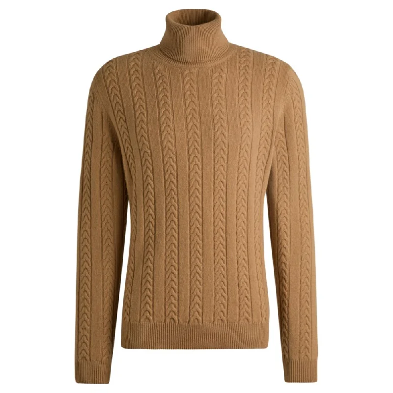 Cable-knit sweater in wool and cashmere