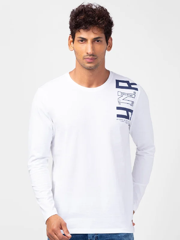 Spykar Men White Cotton Slim Fit Round Neck Printed T-Shirt