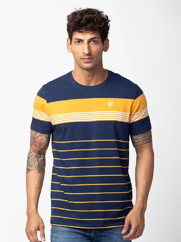 Spykar Men Navy Blue Cotton Regular Fit Half Sleeve Printed T-Shirt