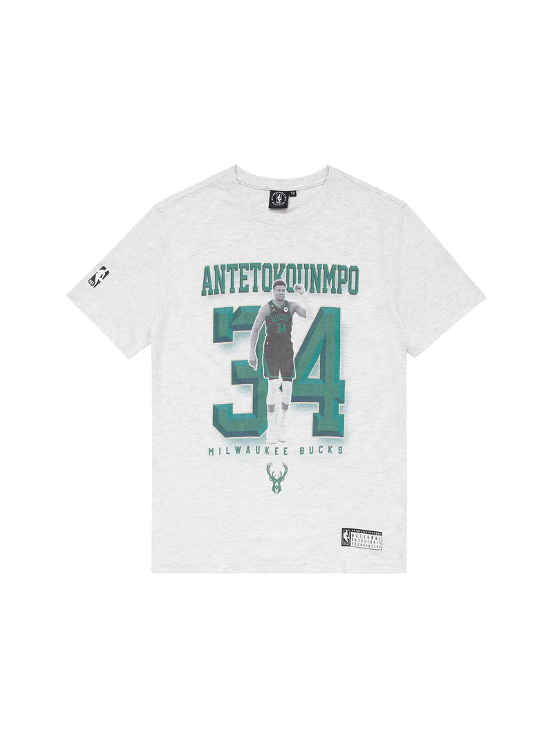 NBA Youth Essentials Jasper Vintage Tee Giannis Antetokounmpo Milwaukee Bucks Silver Marle